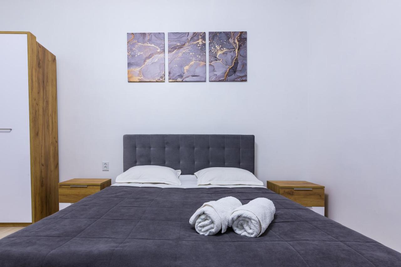Vodna White Apartment Lviv Eksteriør billede